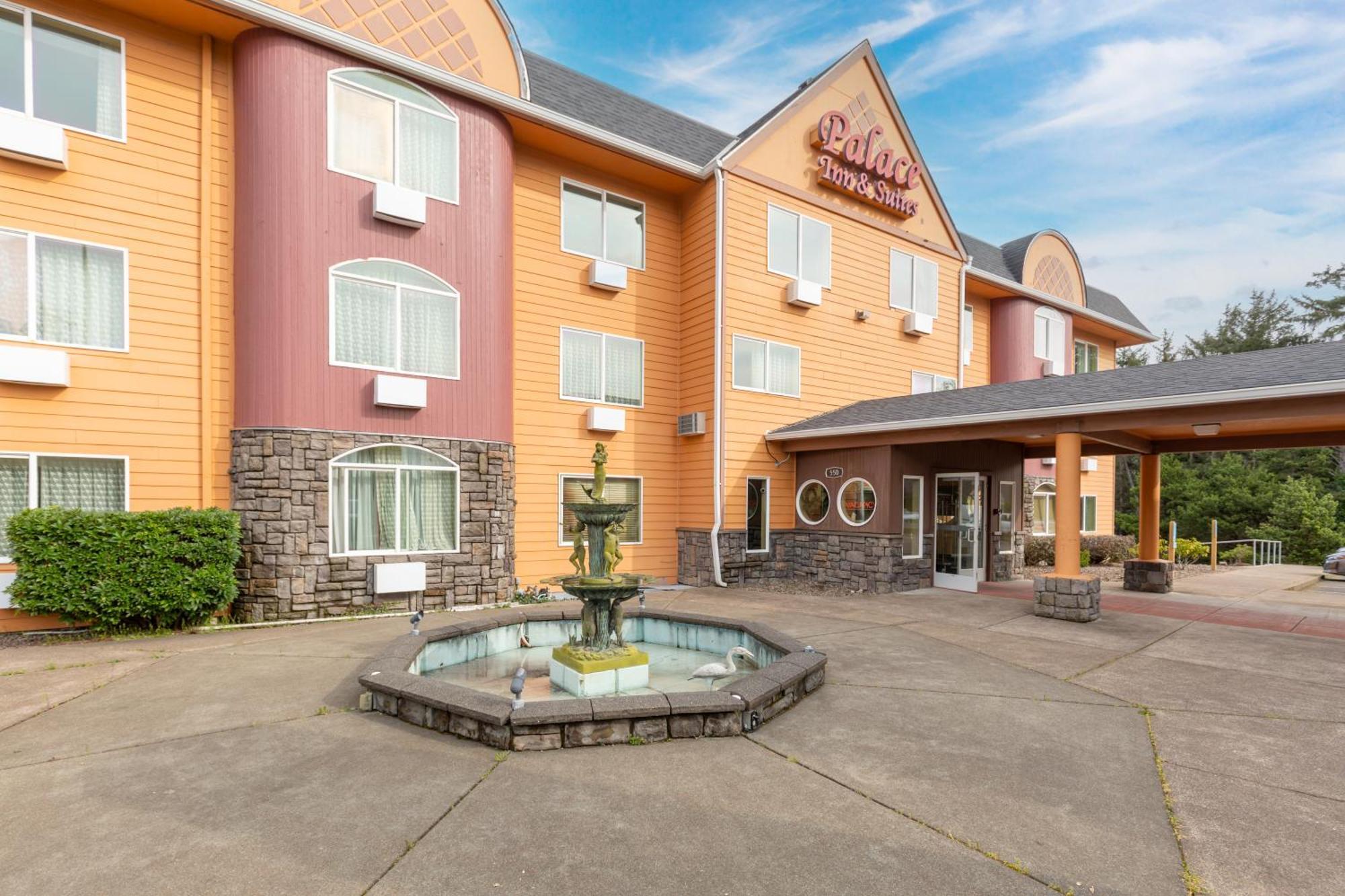 Palace Inn & Suites Lincoln City Esterno foto