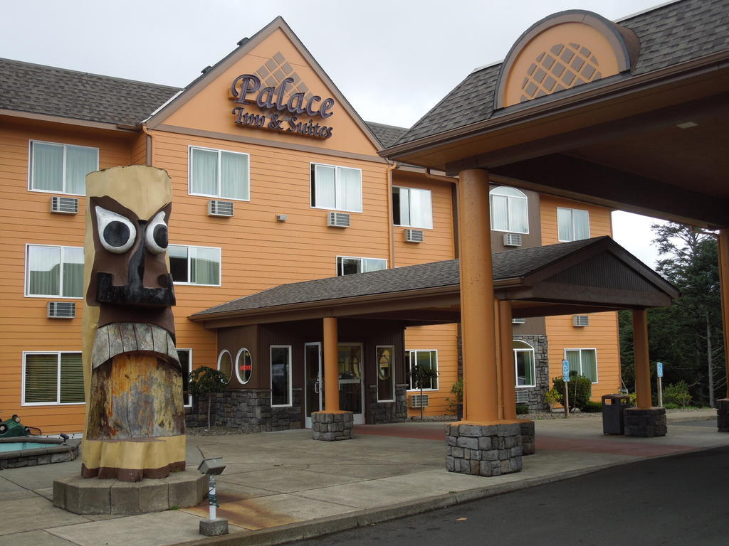 Palace Inn & Suites Lincoln City Esterno foto