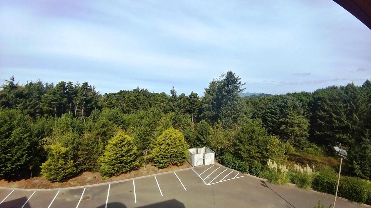 Palace Inn & Suites Lincoln City Esterno foto