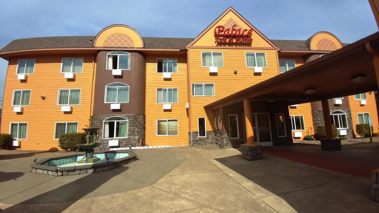 Palace Inn & Suites Lincoln City Esterno foto