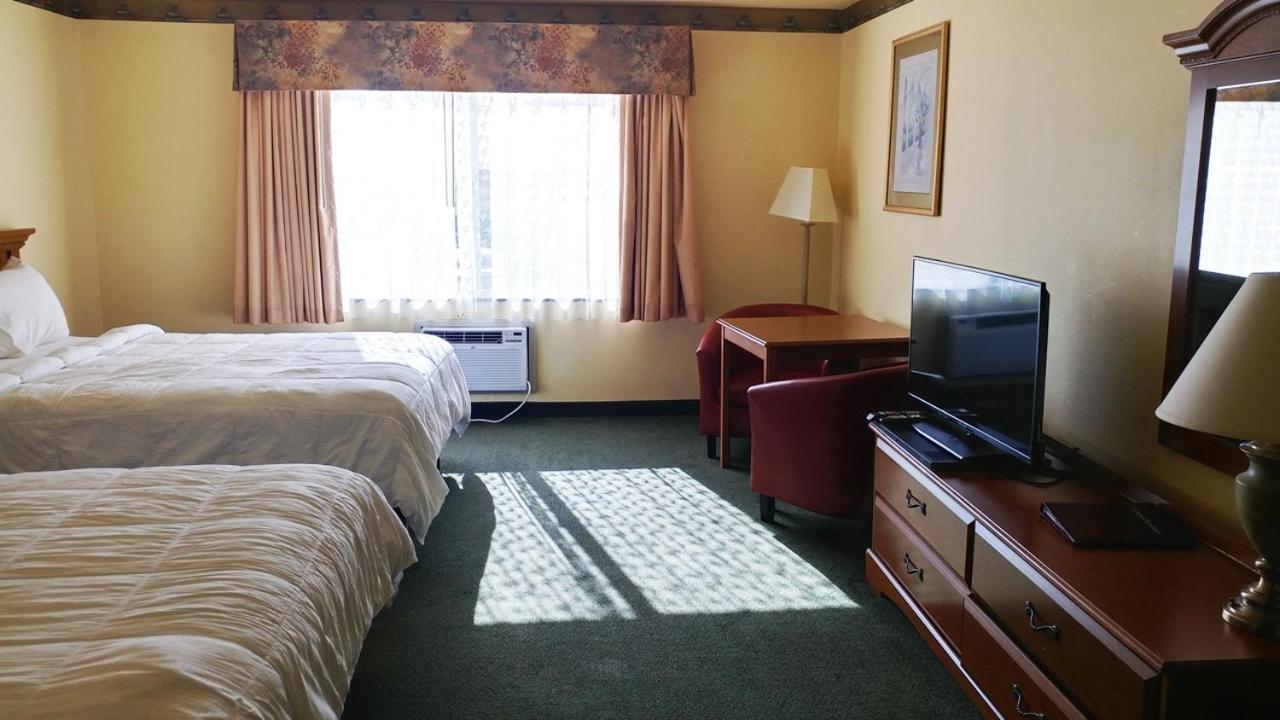 Palace Inn & Suites Lincoln City Esterno foto