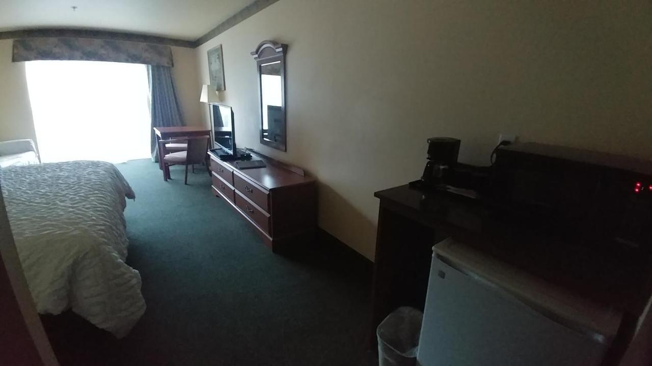 Palace Inn & Suites Lincoln City Esterno foto