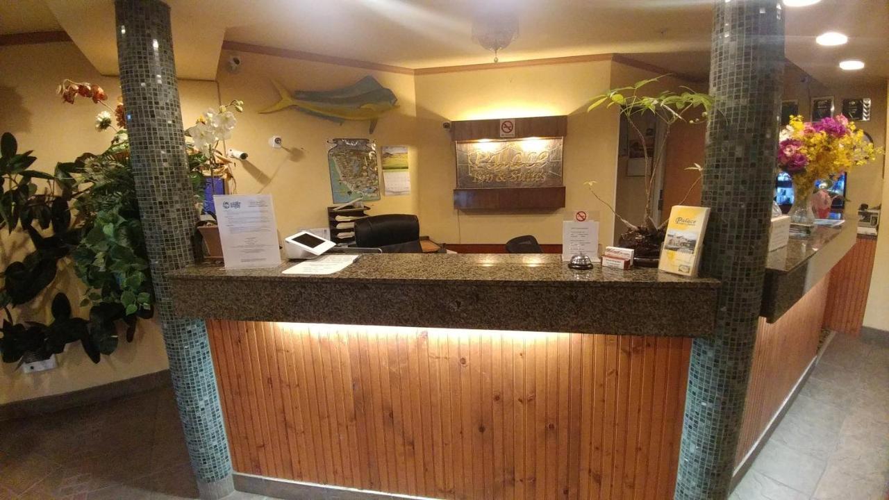 Palace Inn & Suites Lincoln City Esterno foto