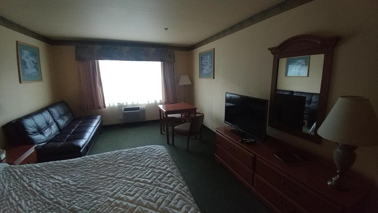 Palace Inn & Suites Lincoln City Esterno foto